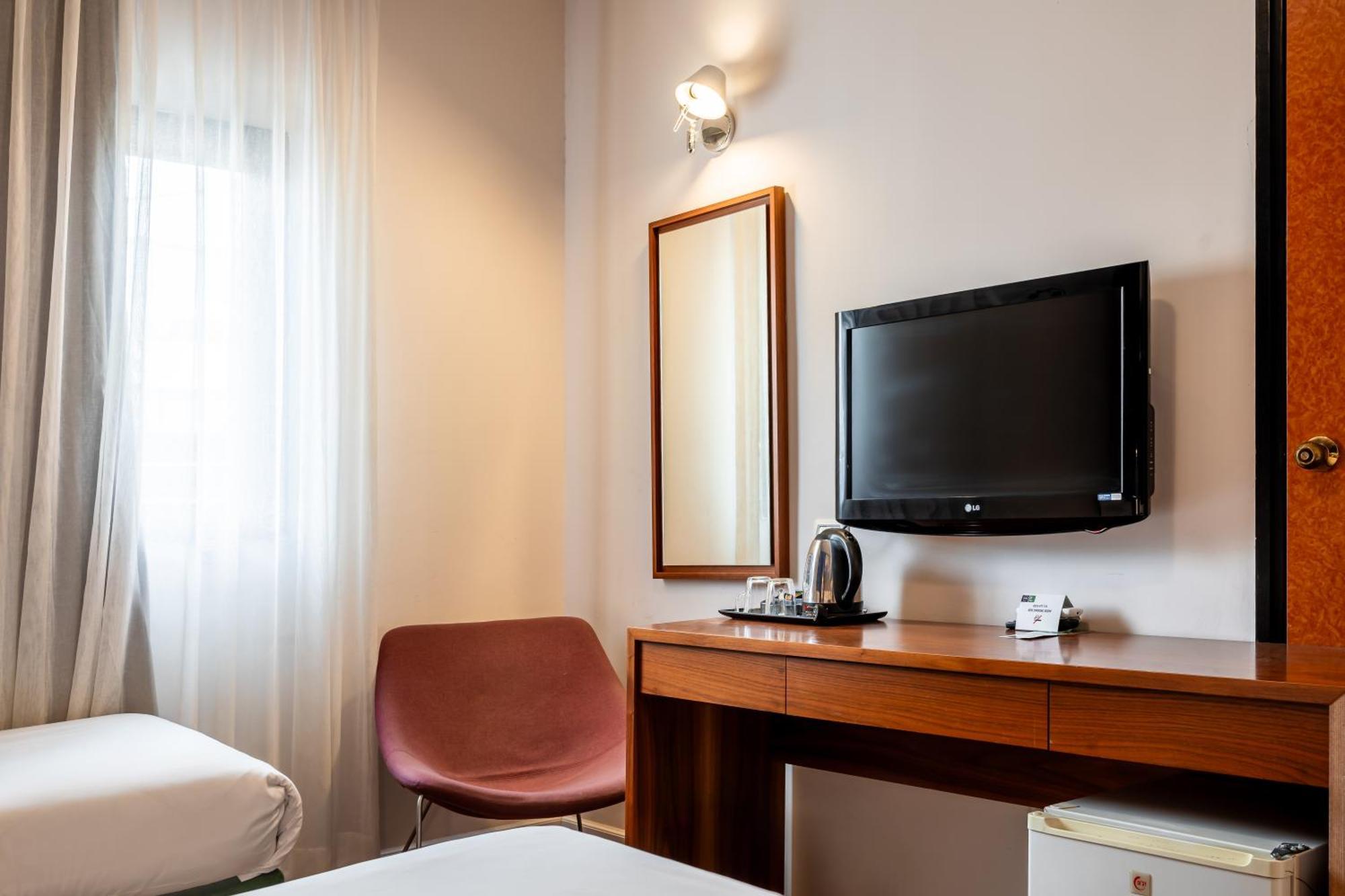 Jacob Tiberias Hotell Eksteriør bilde
